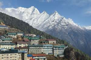 Everest Base Camp Trek with Helicopter Return for Beginners: Is It Suitable? Everest Base Camp Trek with Helicopter Return for Beginners: Is It Suitable?